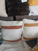 Fota, Throw pillow case and table runner